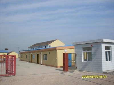 廣州英特達(dá)標(biāo)牌制造 專業(yè)打造電鑄標(biāo)牌、鋁標(biāo)牌與水晶滴膠標(biāo)貼，助力服裝輔料卓越品質(zhì)